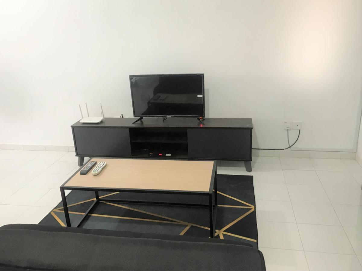 Oyo 90493 Jl Homestay Segamat Ngoại thất bức ảnh